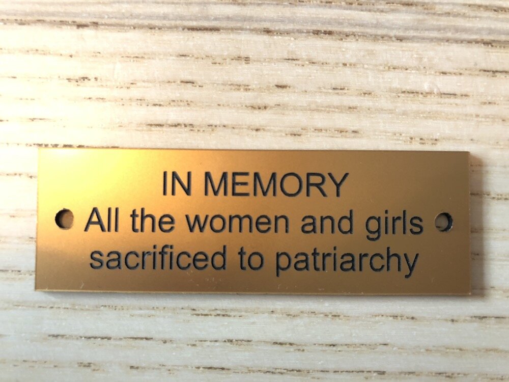 FiLiA Memorial Bench Plaque x 10