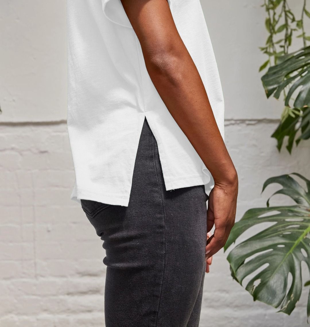 THIS is what a feminist looks like FiLiA Women's Organic T-Shirt