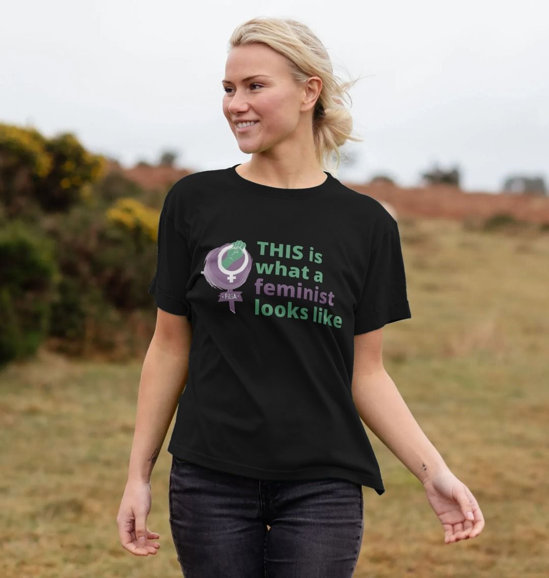 THIS is what a feminist looks like FiLiA Women's Organic T-Shirt
